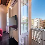 Piazza Yenne Apartment